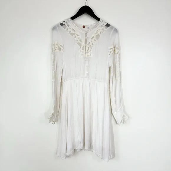 Free People FP One Crocheted Lace Long Sleeve Paige Dress in Ivory size small - Picture 2 of 9